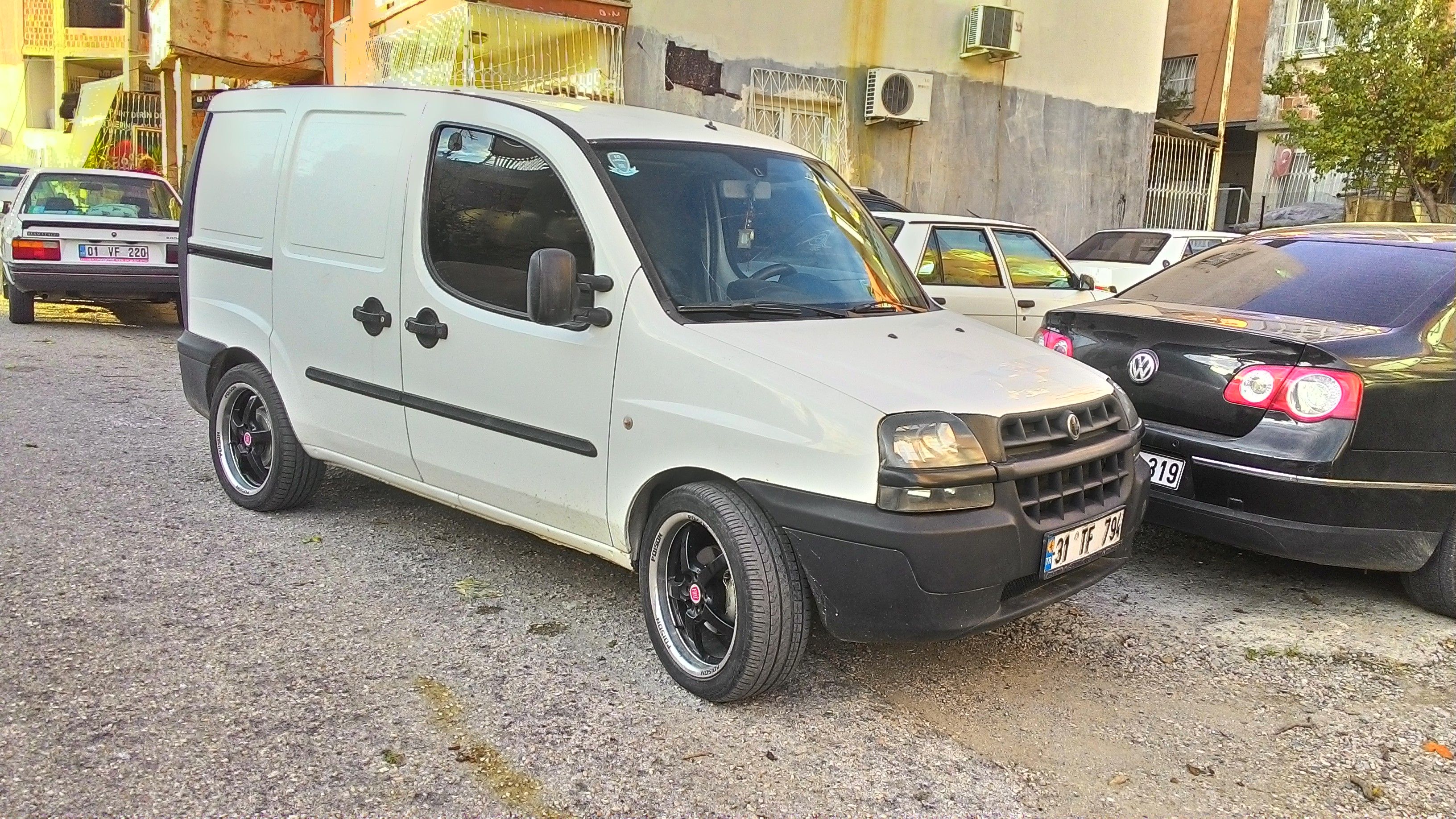 30743