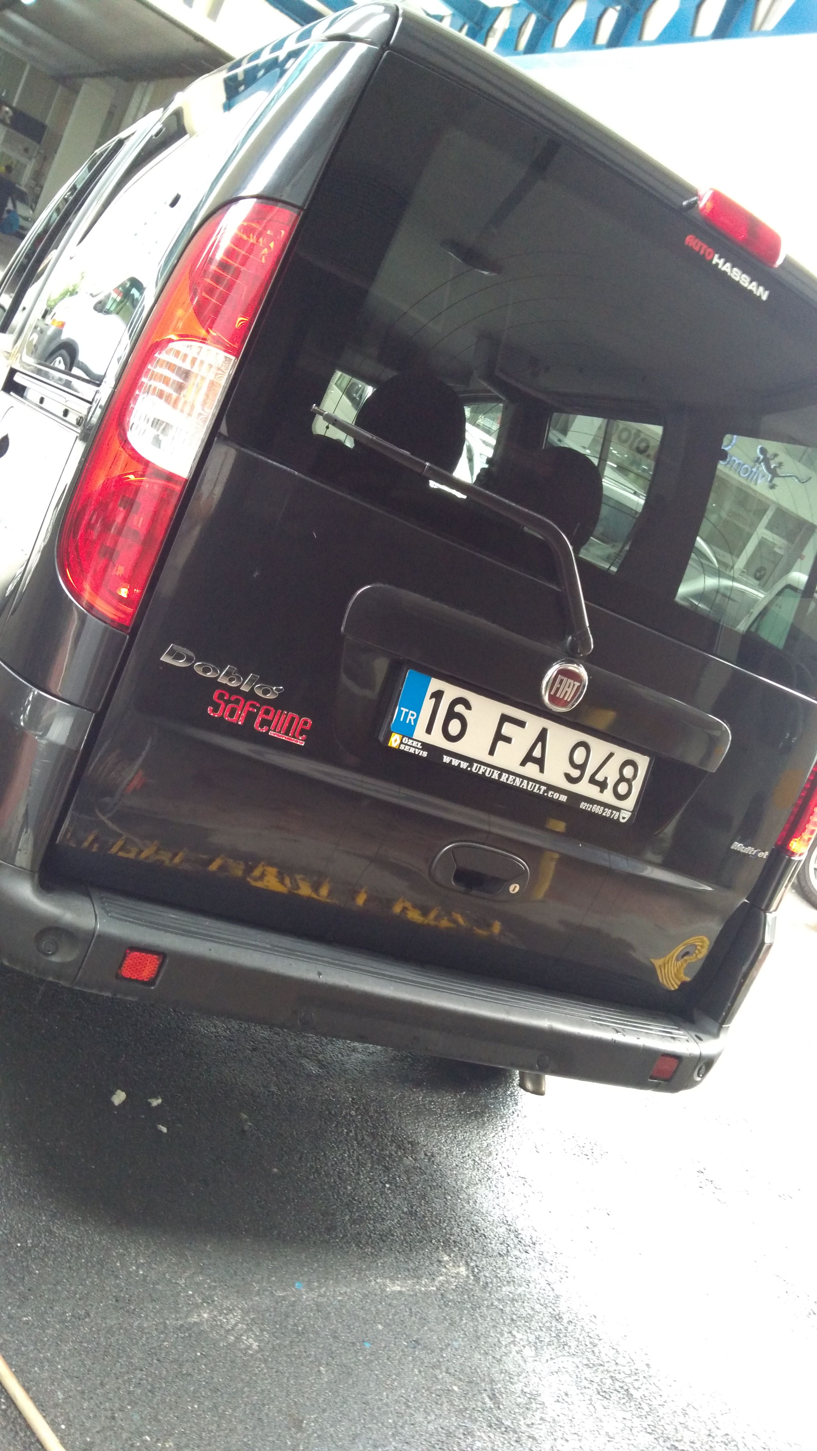 DOBLO'M