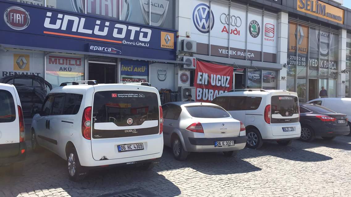 Ünlü oto